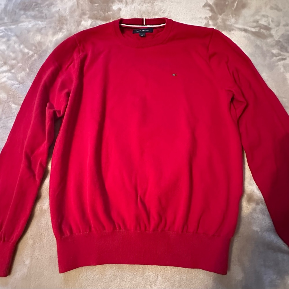 Tommy Hilfiger light read sweater